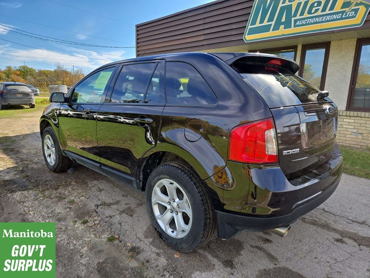 2014-ford-edge-image-4