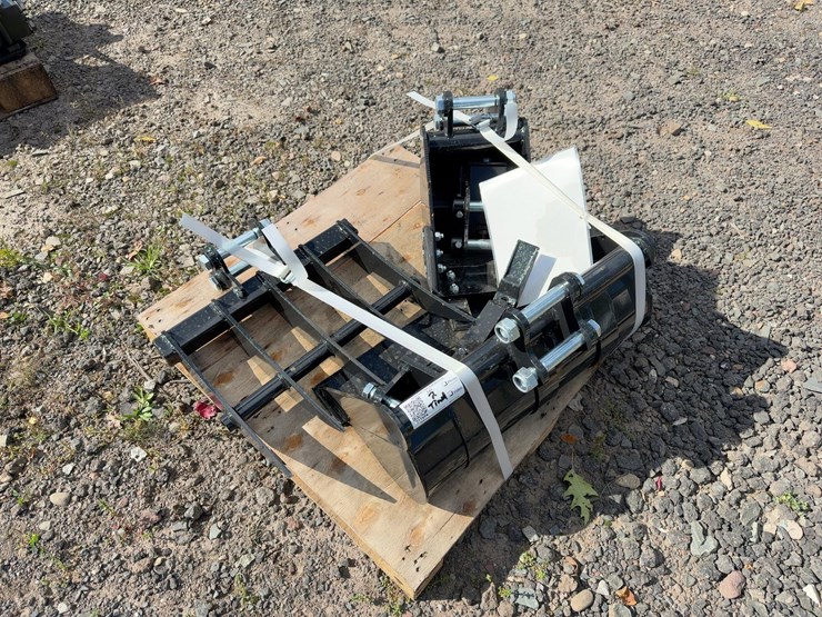 quantity-of-mini-excavator-attachments-image-3
