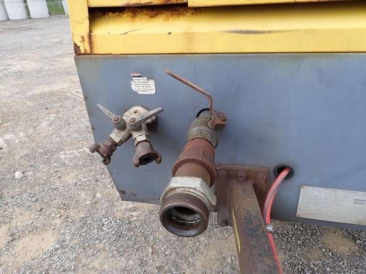 2012-atlas-copco-xas375cd6-image-10