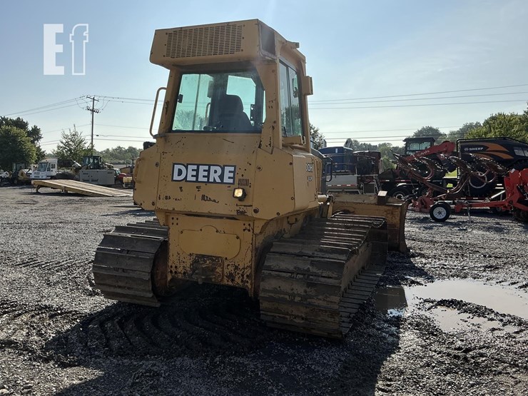 2005-deere-700h-lgp-image-4