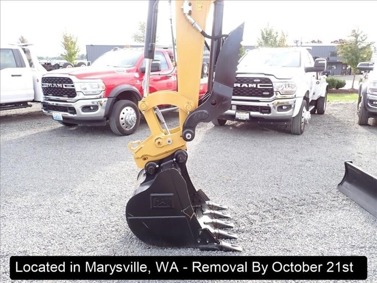2024-caterpillar-305.5-image-7