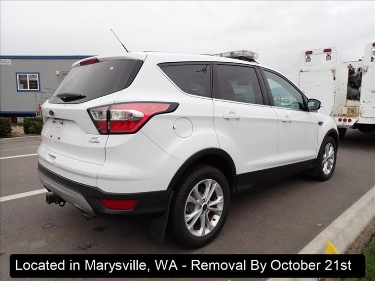 2017-ford-escape-image-11