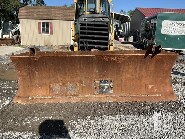 2005-deere-700h-lgp-image-11