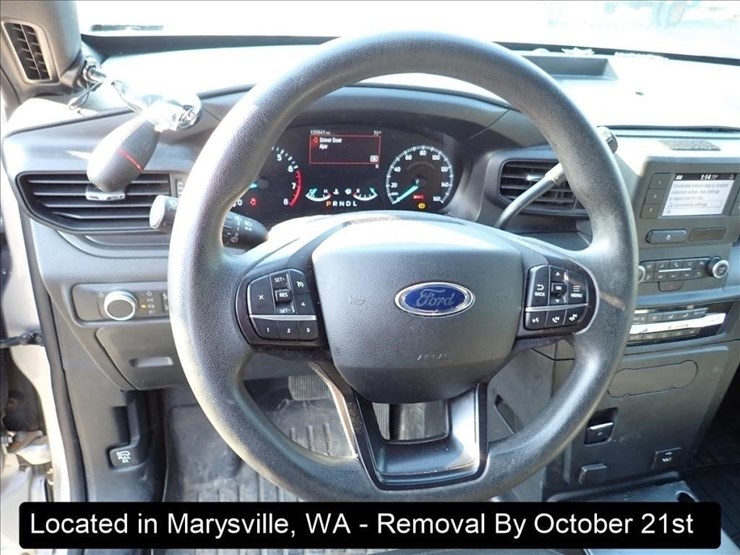 2020-ford-explorer-image-7