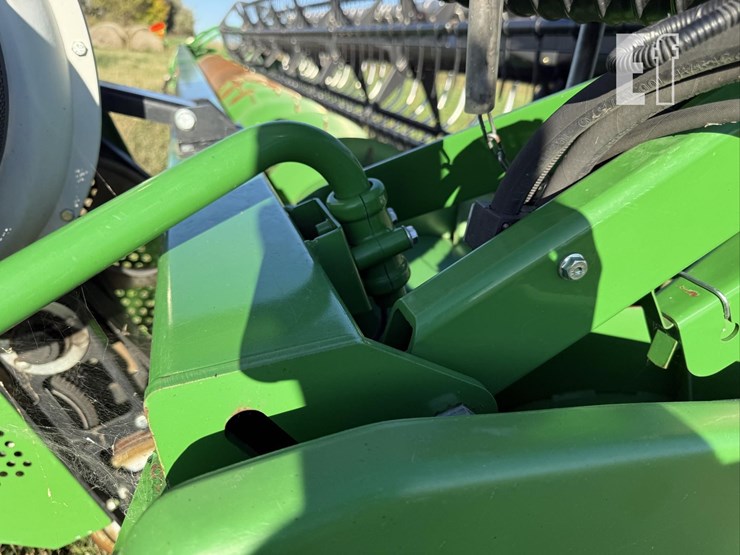 2014-john-deere-635f-image-23