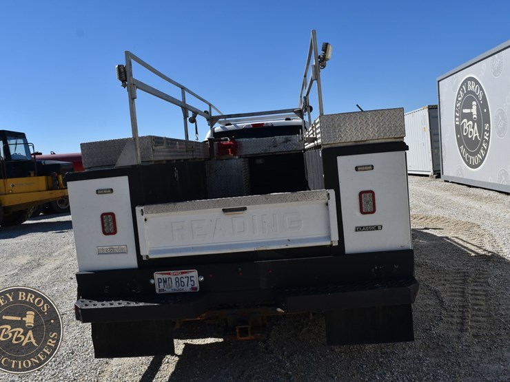 2020-ford-f550-xl-image-19