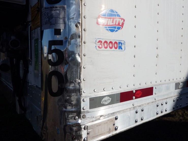 2013-utility-3000r-image-36