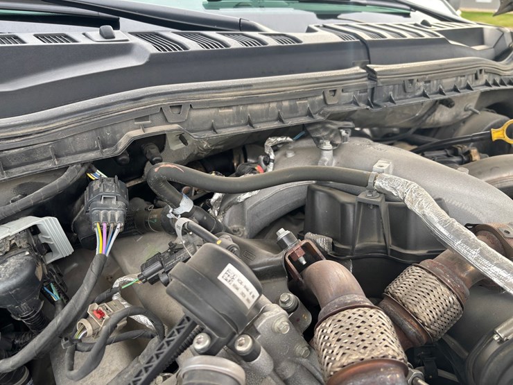 2020-ford-f350-image-32