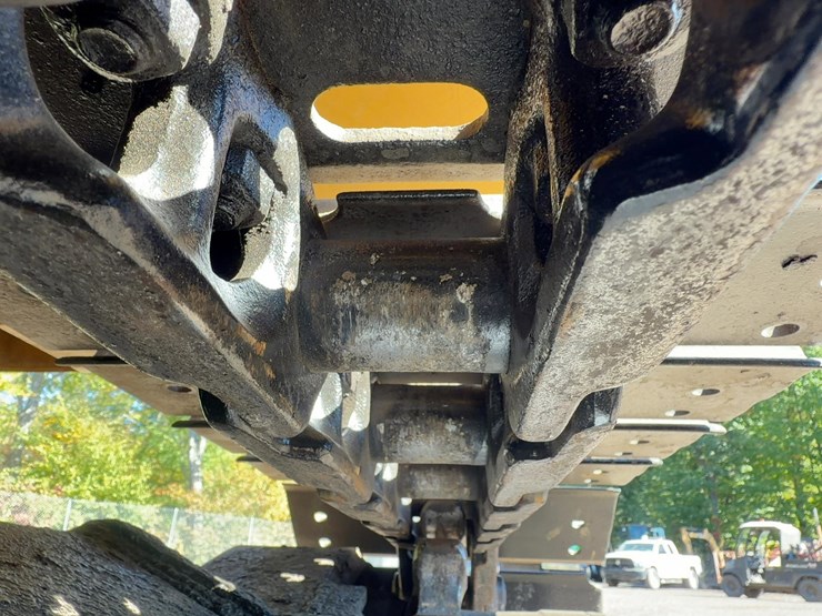 2016-caterpillar-311flrr-image-27