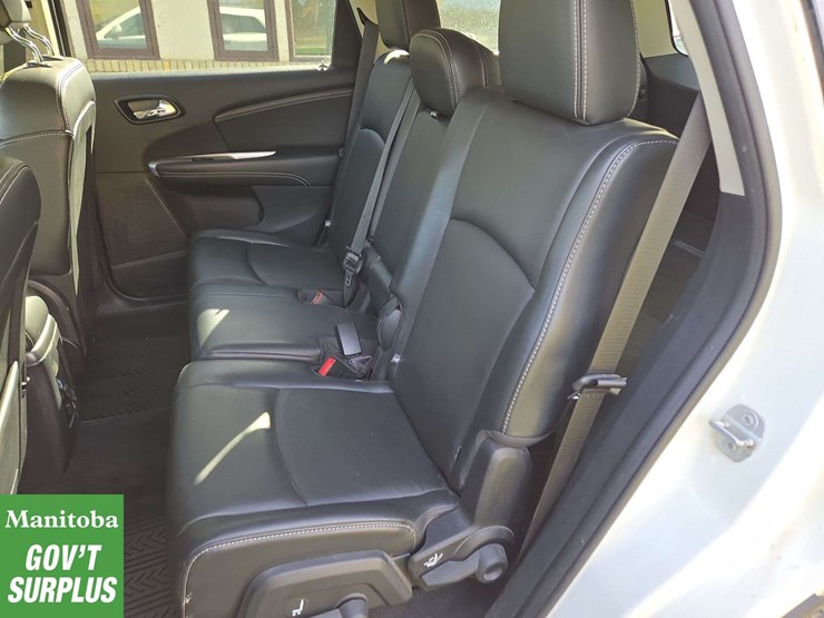 2014-dodge-journey-image-22