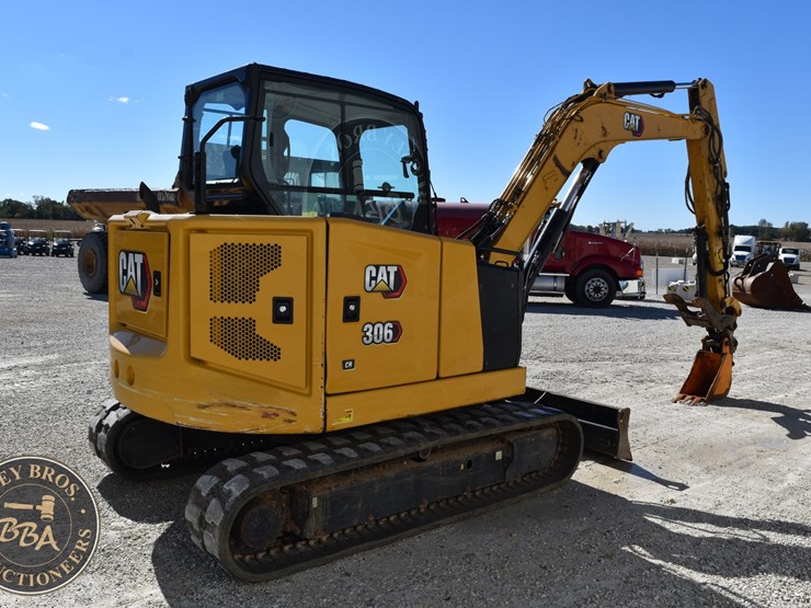 2023-caterpillar-306cr-image-4