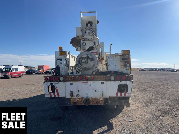 2007-international-workstar-7500-image-6