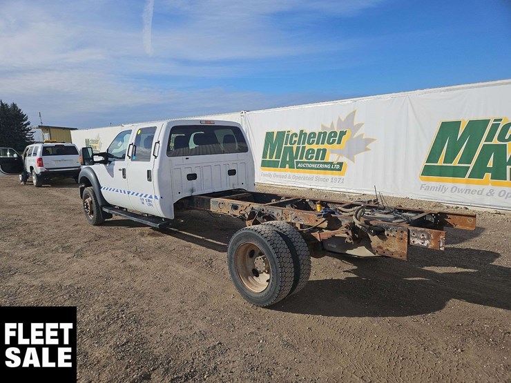 2015-ford-f550-image-3