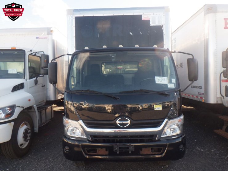 2020-hino-195-image-2