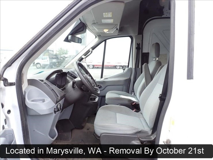 2015-ford-transit-image-12