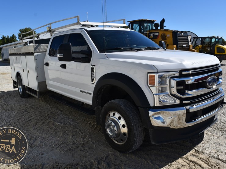 2020-ford-f550-xl-image-6