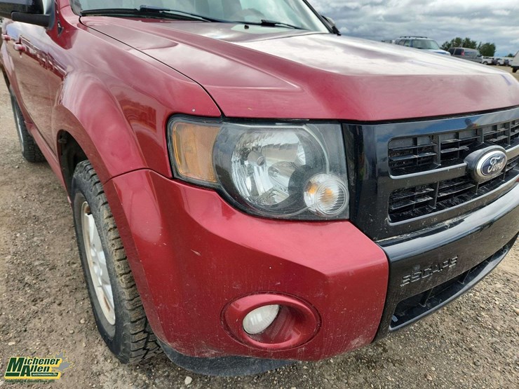 2012-ford-escape-xlt-image-30