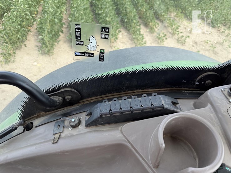 2021-john-deere-6155r-image-63