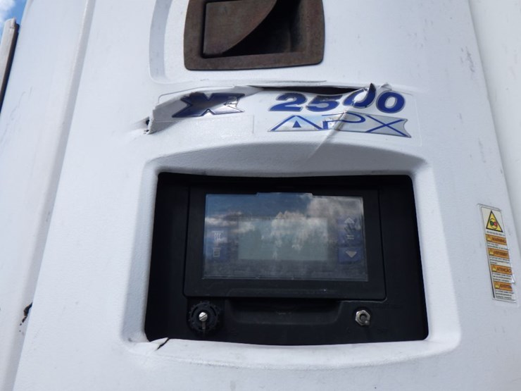 2014-utility-3000r-image-30