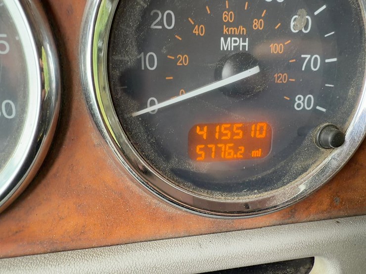 2008-peterbilt-367-image-34