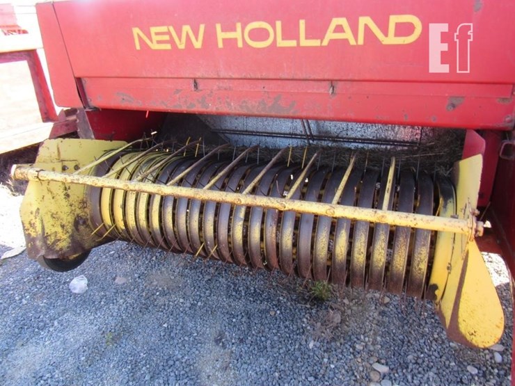 new-holland-315-image-3