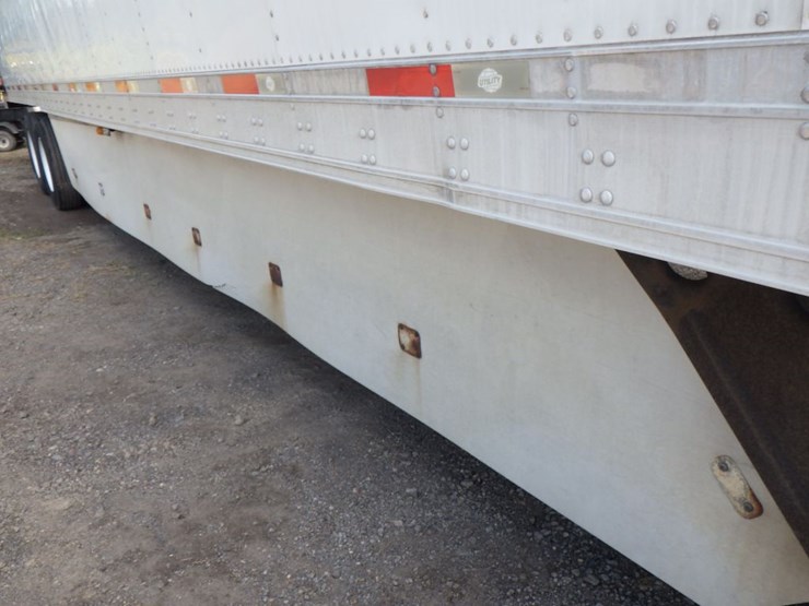 2012-utility-reefer-image-10