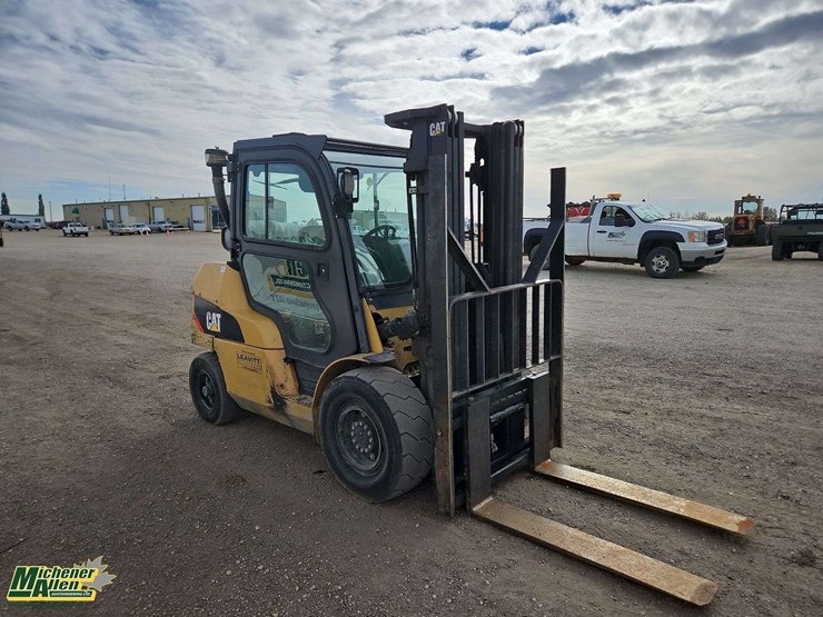 2020-caterpillar-gp45n1-image-2