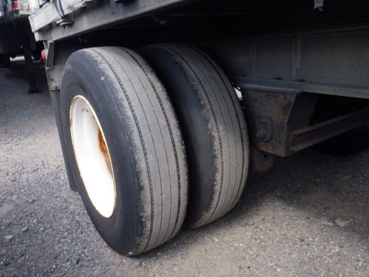 2002-benson-flatbed-image-11