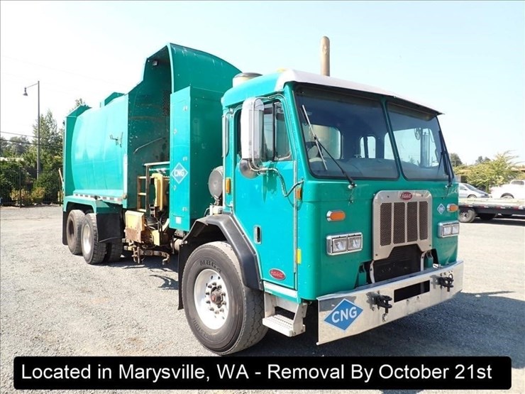 2017-peterbilt-320-image-19