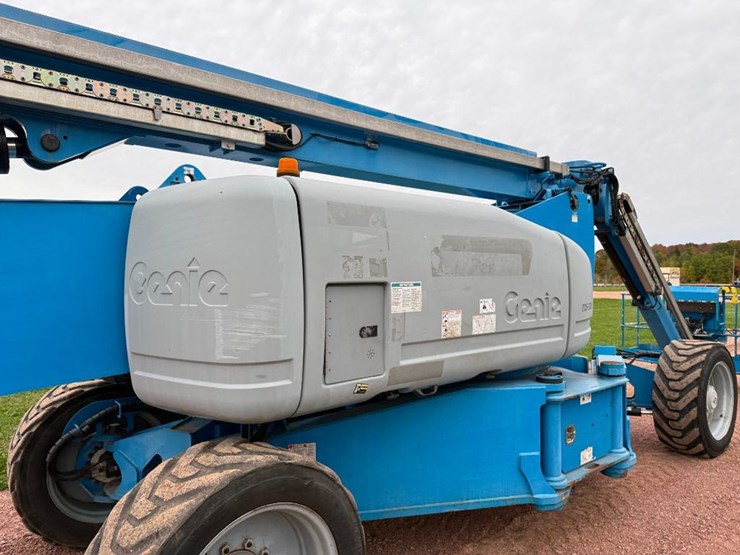 genie-zx135/70-image-35