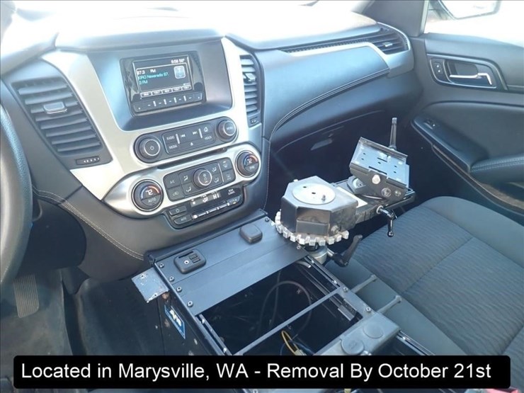 2016-chevrolet-tahoe-image-10