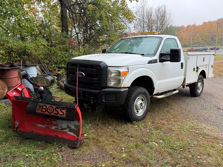 2011-ford-f350-image-1