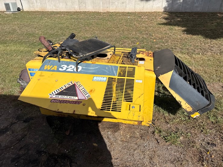 komatsu-wa320-image-42
