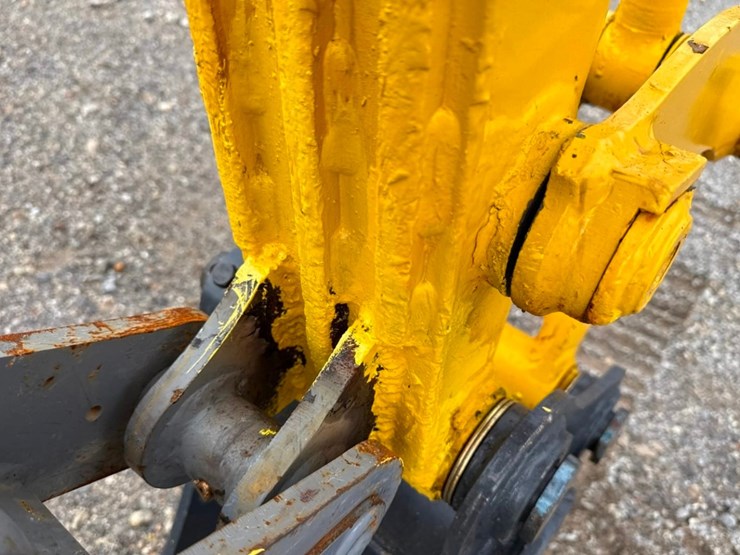 #2128-•-2023-komatsu-pc55-mini-excavator-image-11