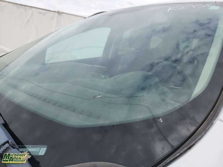2015-ford-escape-se-image-66