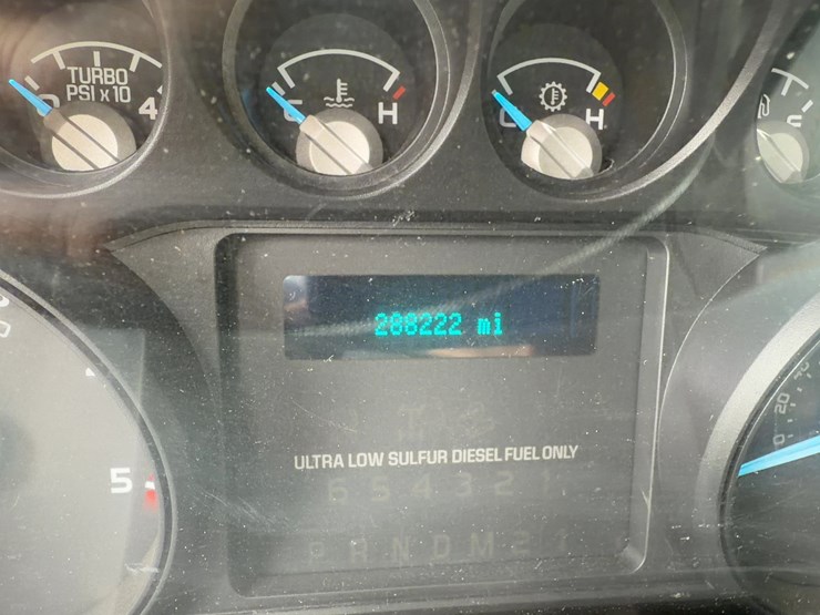 2012-ford-f350-xl-image-19