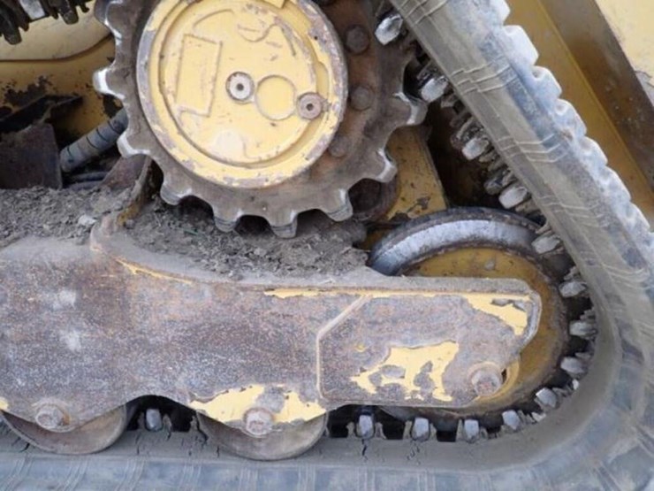 2019-caterpillar-259d-image-39
