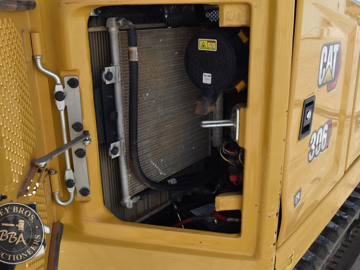 2023-caterpillar-306cr-image-54