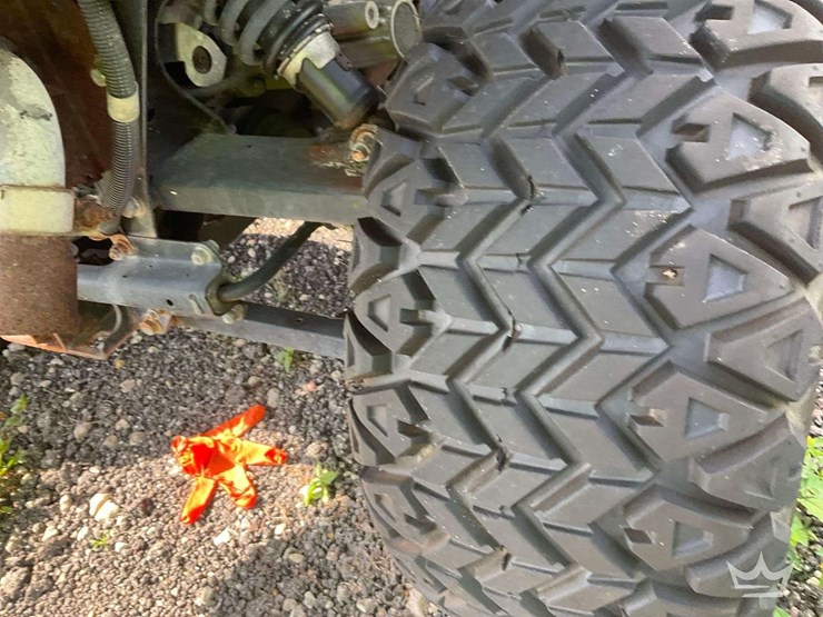 john-deere-gator-image-17