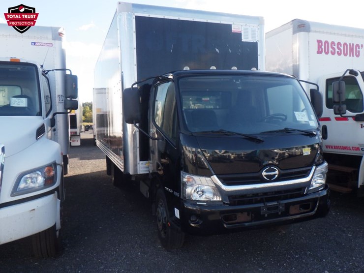 2020-hino-195-image-3
