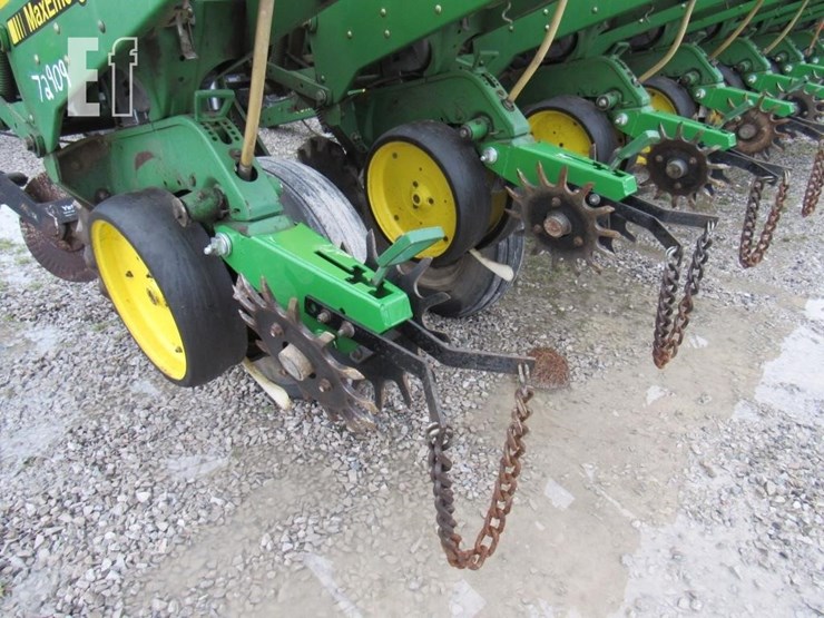 john-deere-7200-image-2