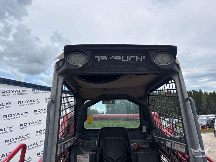 2018-takeuchi-tl10v2-image-23
