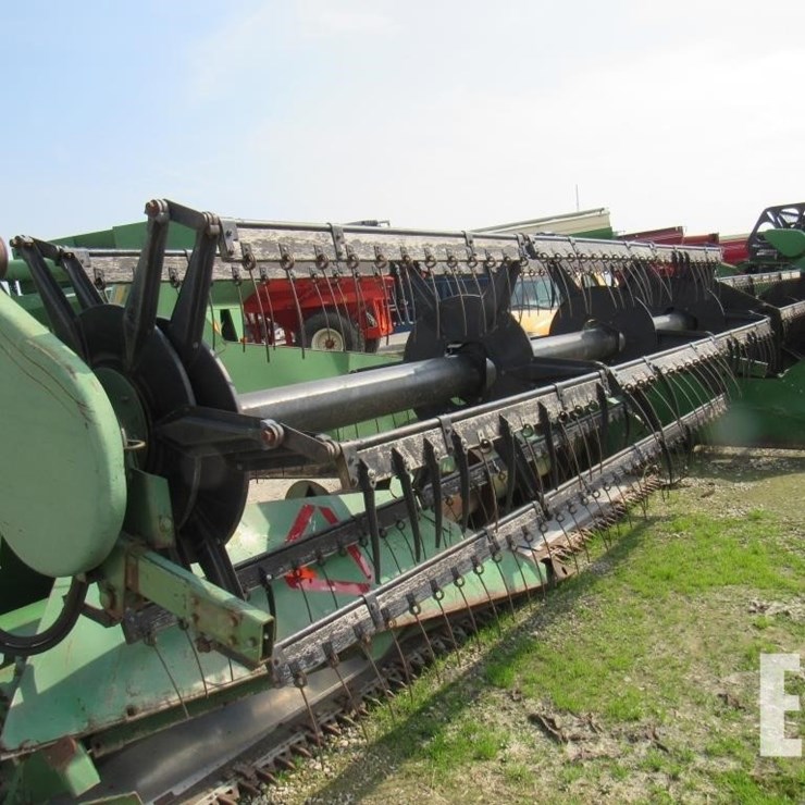 JOHN DEERE 215