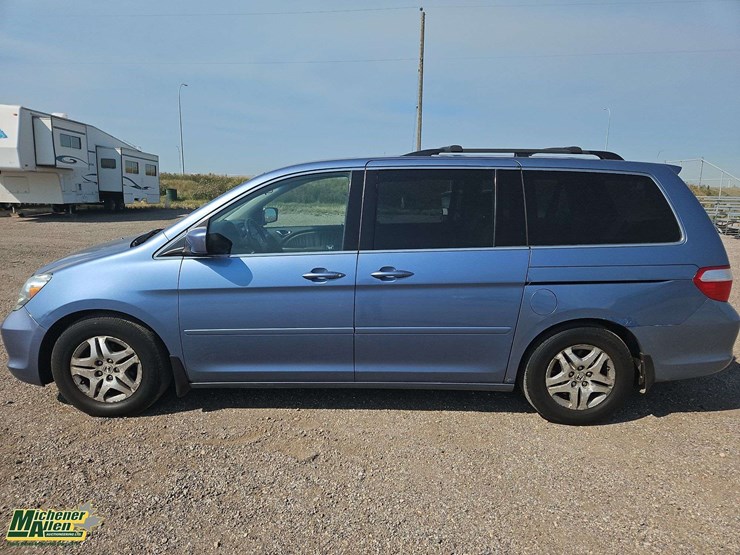 2006-honda-odyssey-image-5