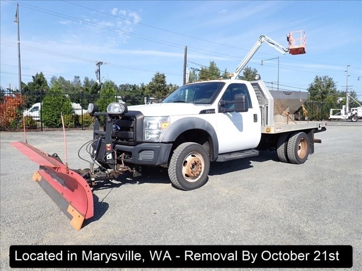 2011-ford-f550-image-1