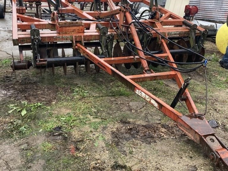 bush-hog-1560-image-1