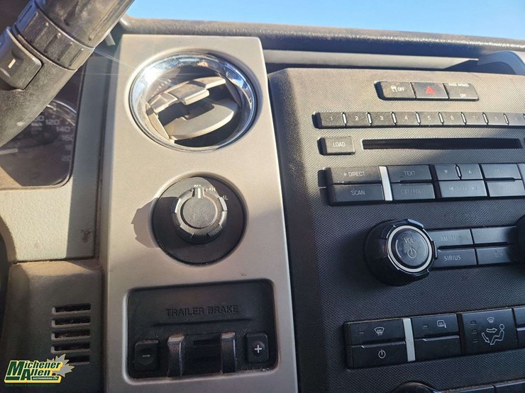 2011-ford-f150-image-16