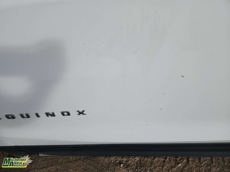 2022-chevrolet-equinox-image-30