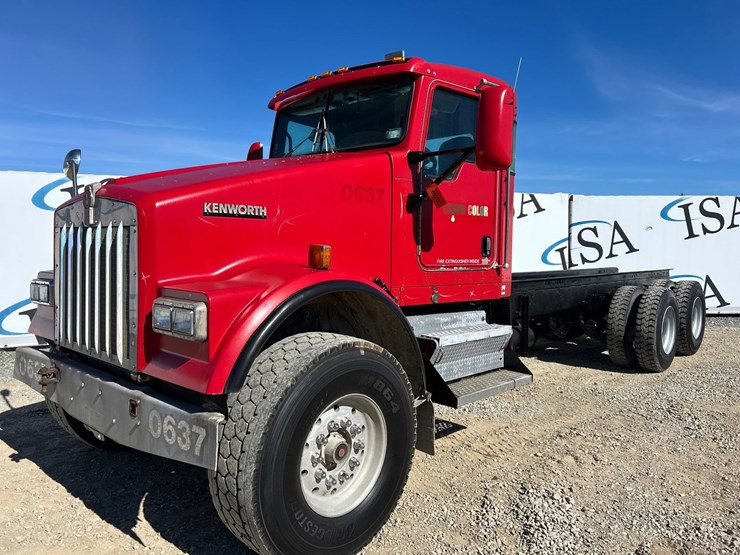 2007-kenworth-w900-image-1