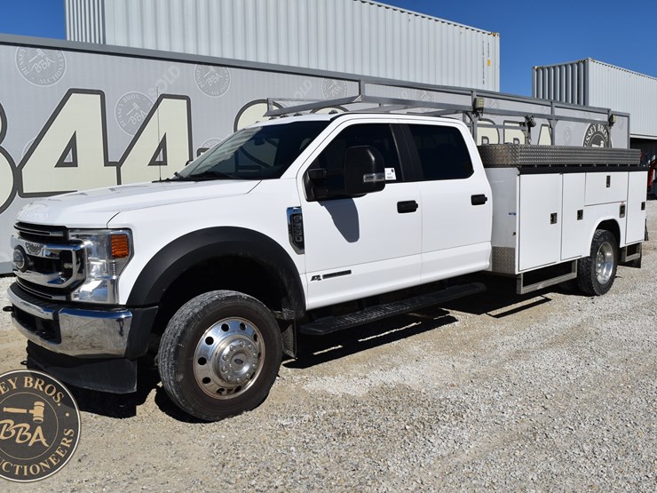 2020-ford-f550-xl-image-8